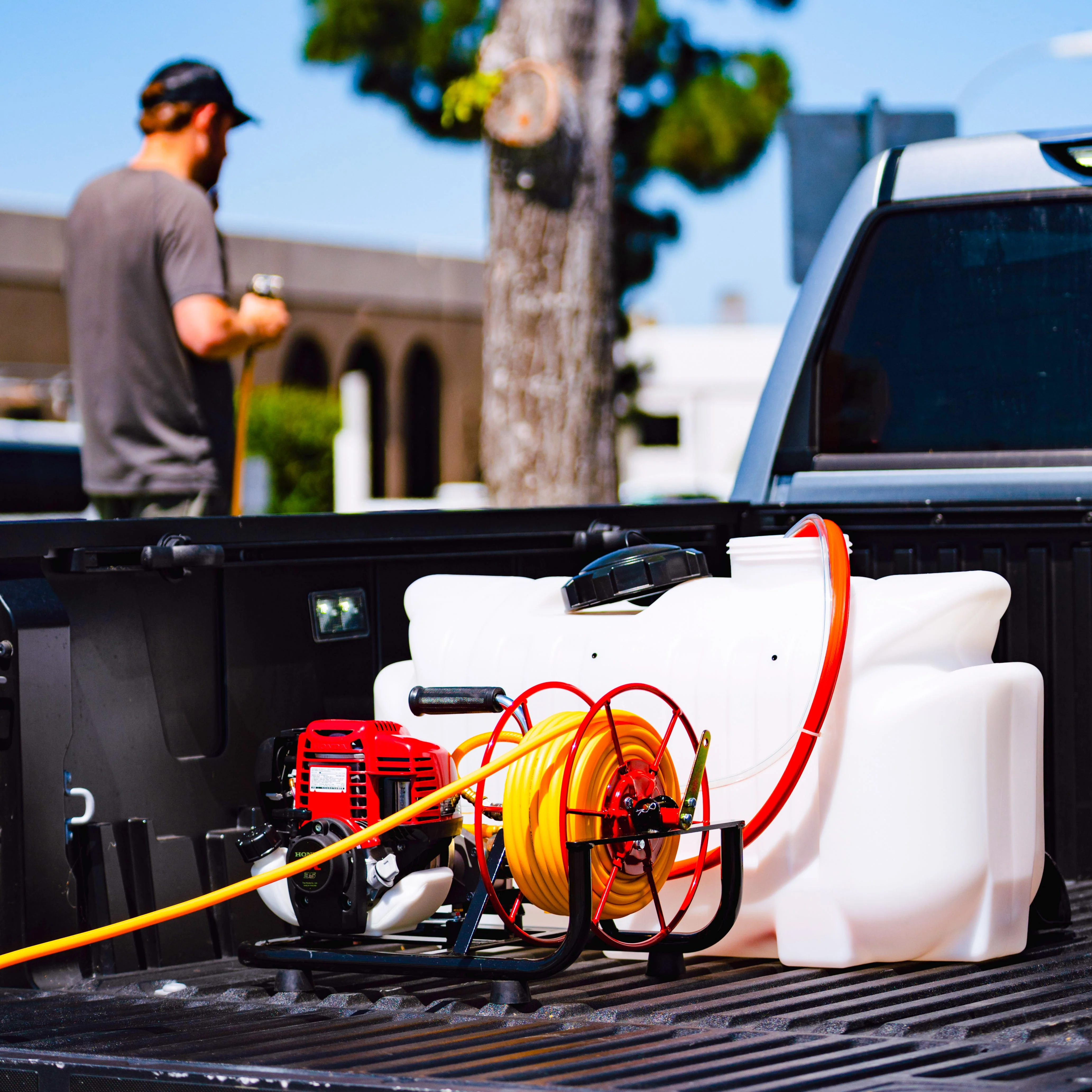 1.6HP Skid Sprayer Barrel Mount Only with Honda GX35 100ft Hose and 500 PSI Pump for Pest Control - Image 3