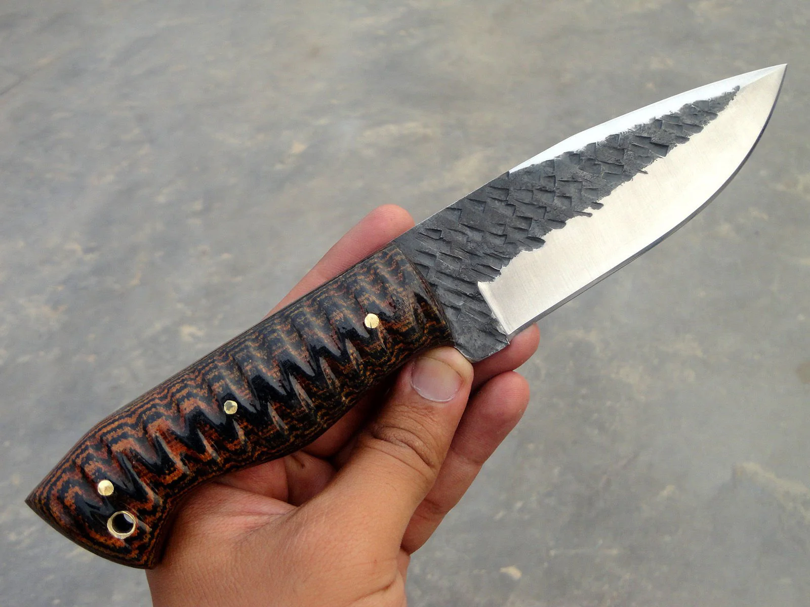 1048 HC steel hand forged hunting knife - Image 3