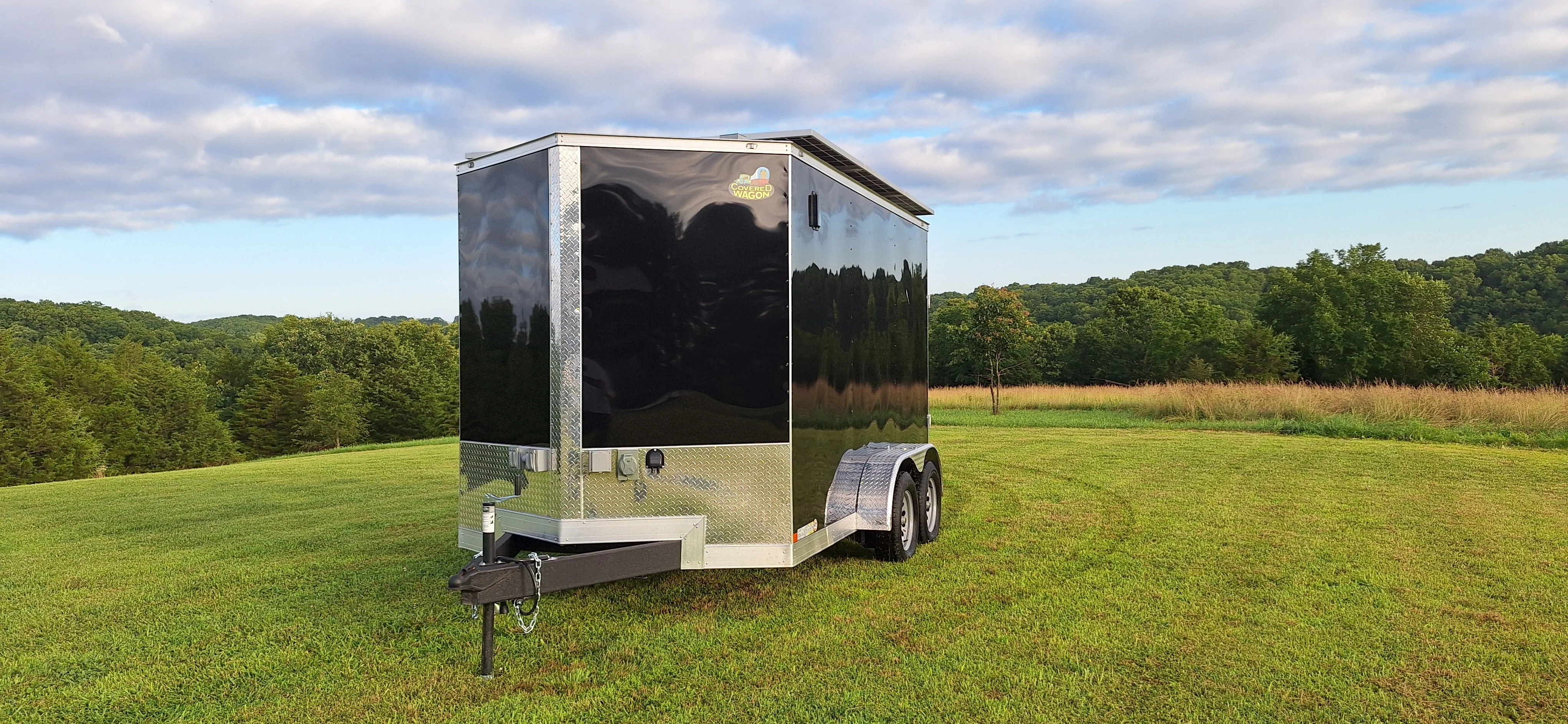 12' Enclosed SOLAR POWERED Offgrid Self-Sufficient Trailer BASE MODEL (SC) - Image 8