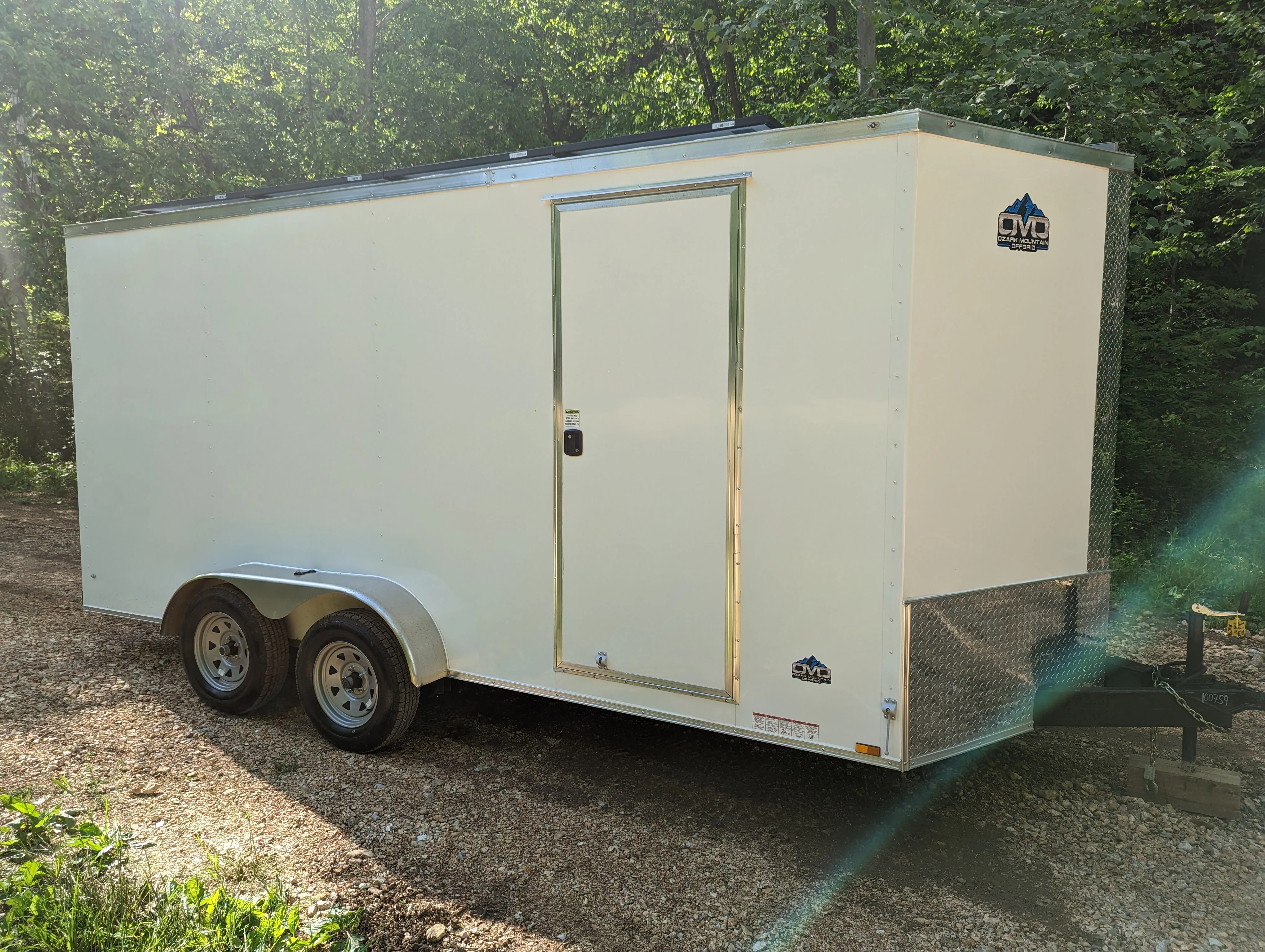 16' Enclosed SOLAR POWERED Offgrid Self-Sufficient Trailer BASE MODEL (SC) - Image 2