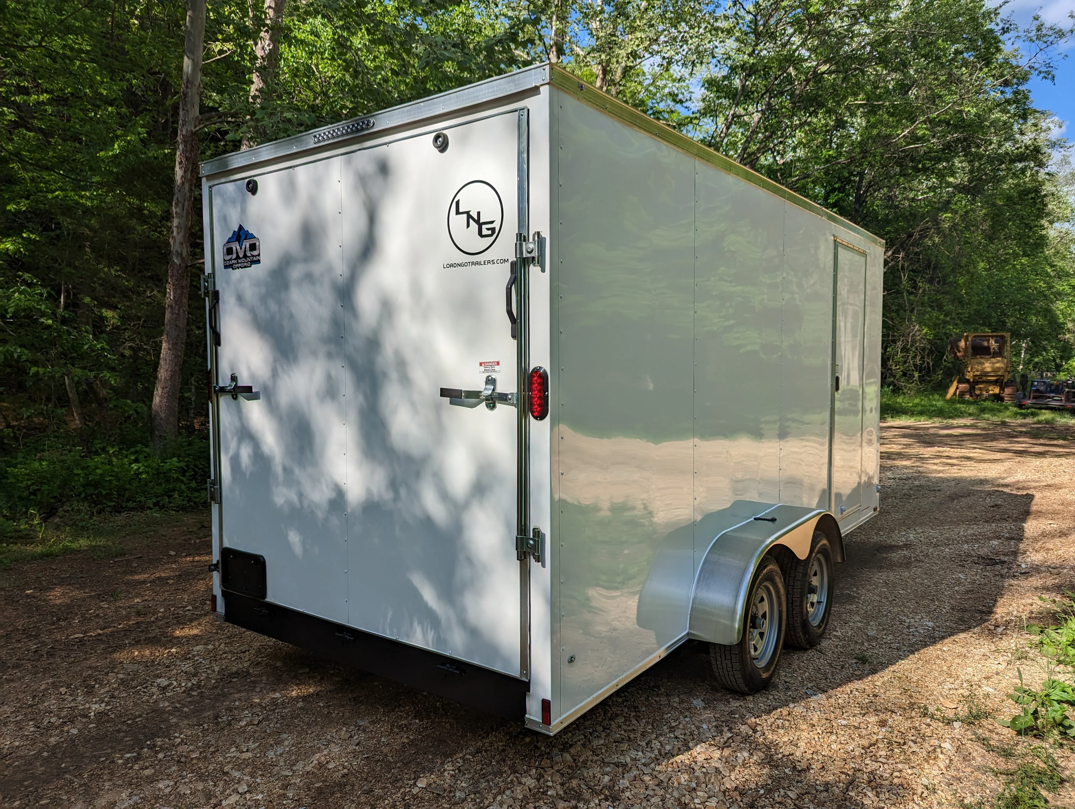 16' Enclosed SOLAR POWERED Offgrid Self-Sufficient Trailer BASE MODEL (SC) - Image 3