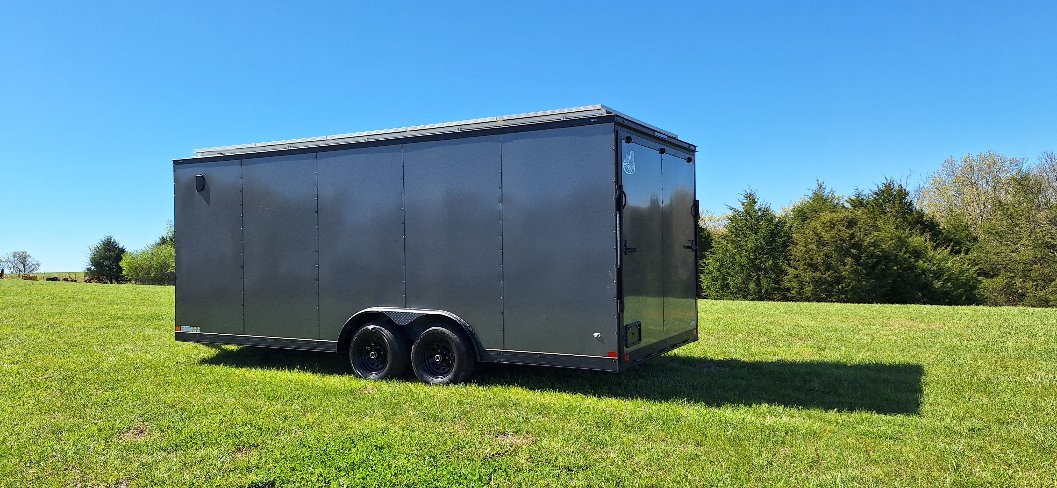 20' Enclosed SOLAR POWERED Offgrid Self-Sufficient Trailer - SOL-ARK 15K Version with 32K Lithium Battery - Image 10