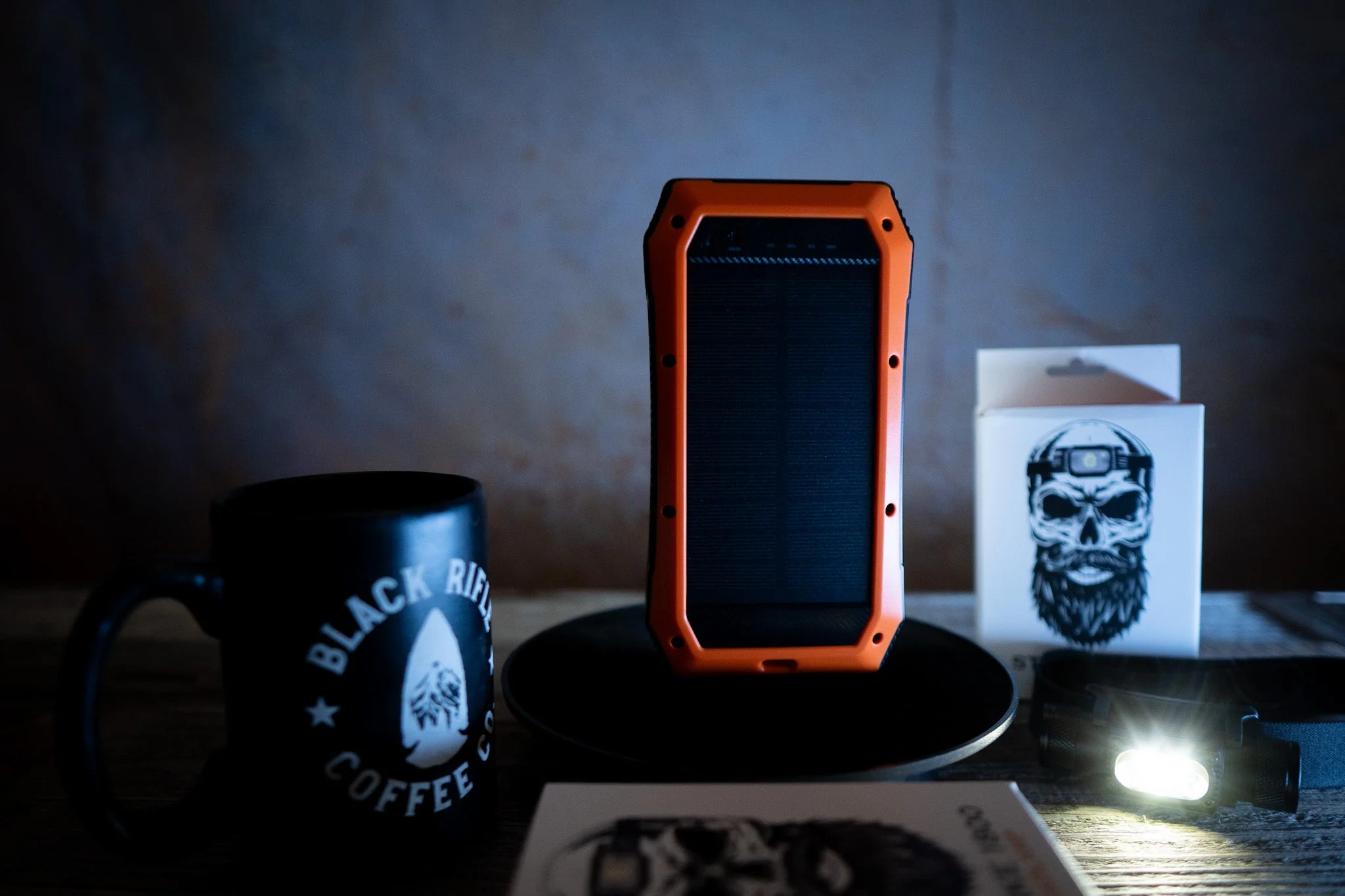 20000 mAh Solar Power Bank & Charger - Image 3
