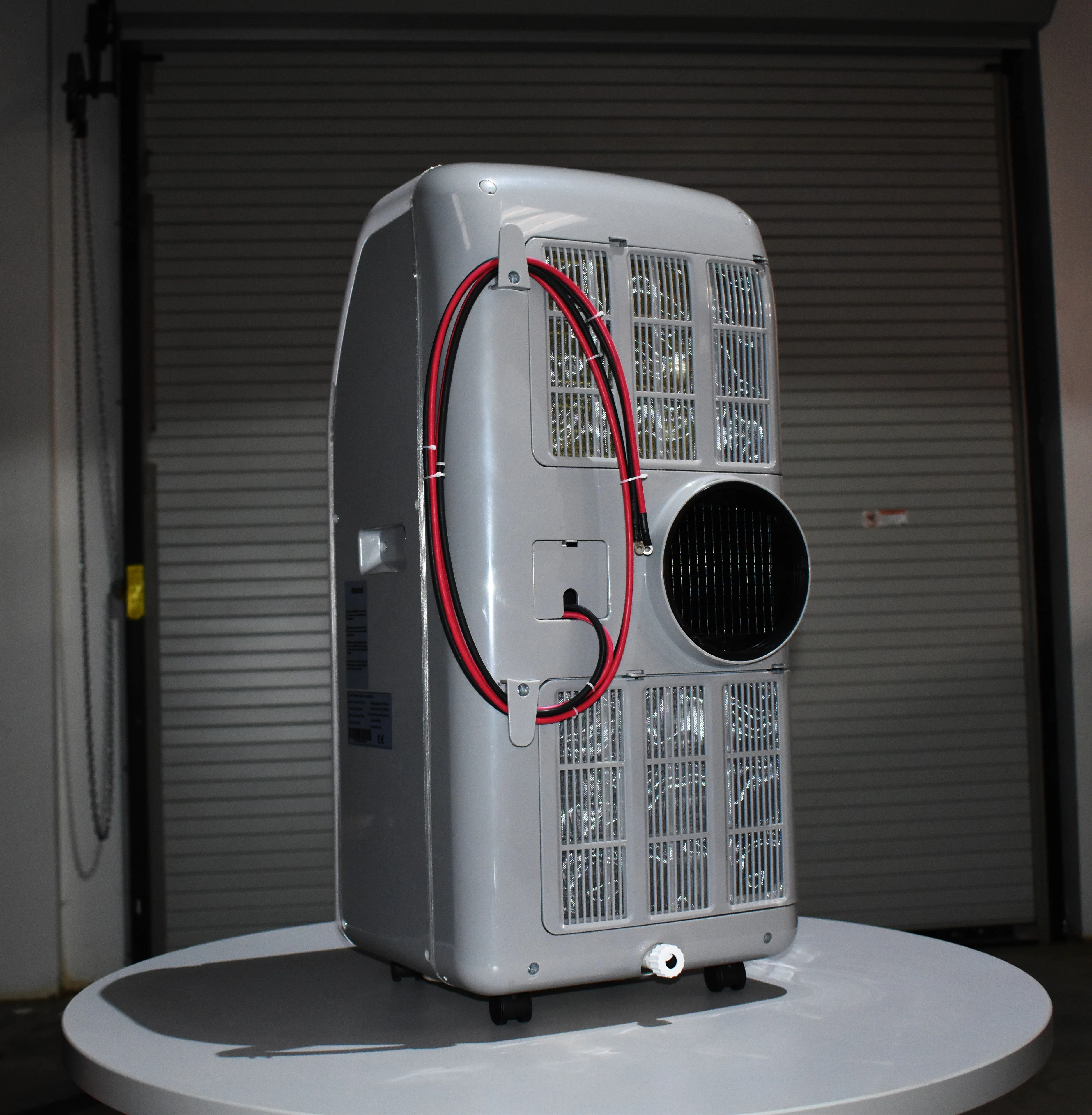 24V Battery Powered Portable Air Conditioner & Heater - Image 2