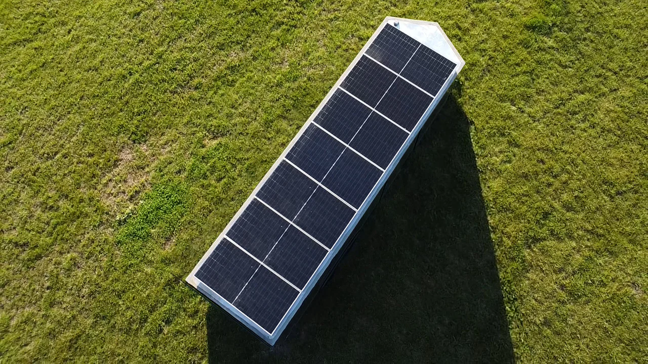 28' Enclosed SOLAR POWERED Offgrid Self-Sufficient Trailer - SOL-ARK 15K with OMO 32K Freedom Lithium Battery - Image 2