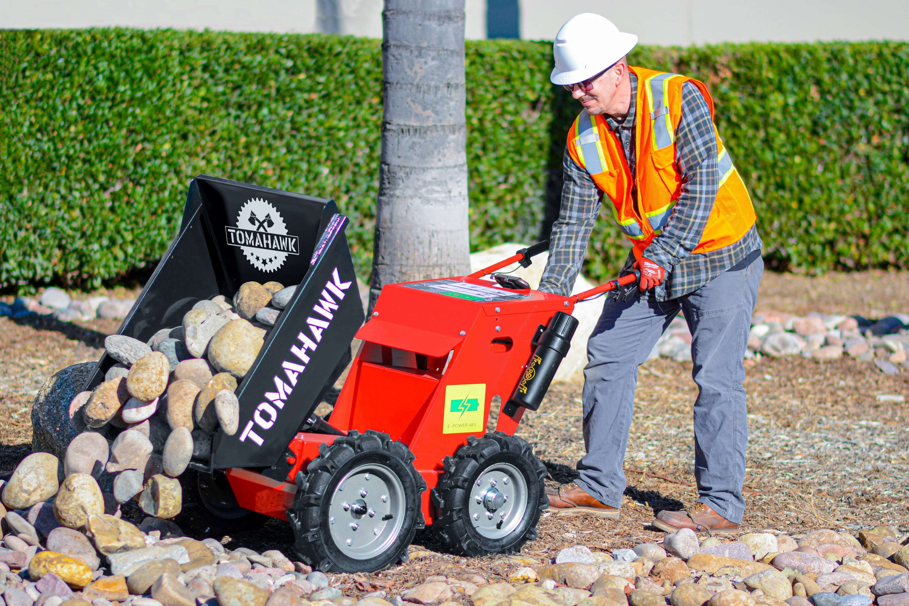 30" Concrete Power Buggy Electric Battery Mini Dumper 660-lb. Bucket Capacity - Image 2