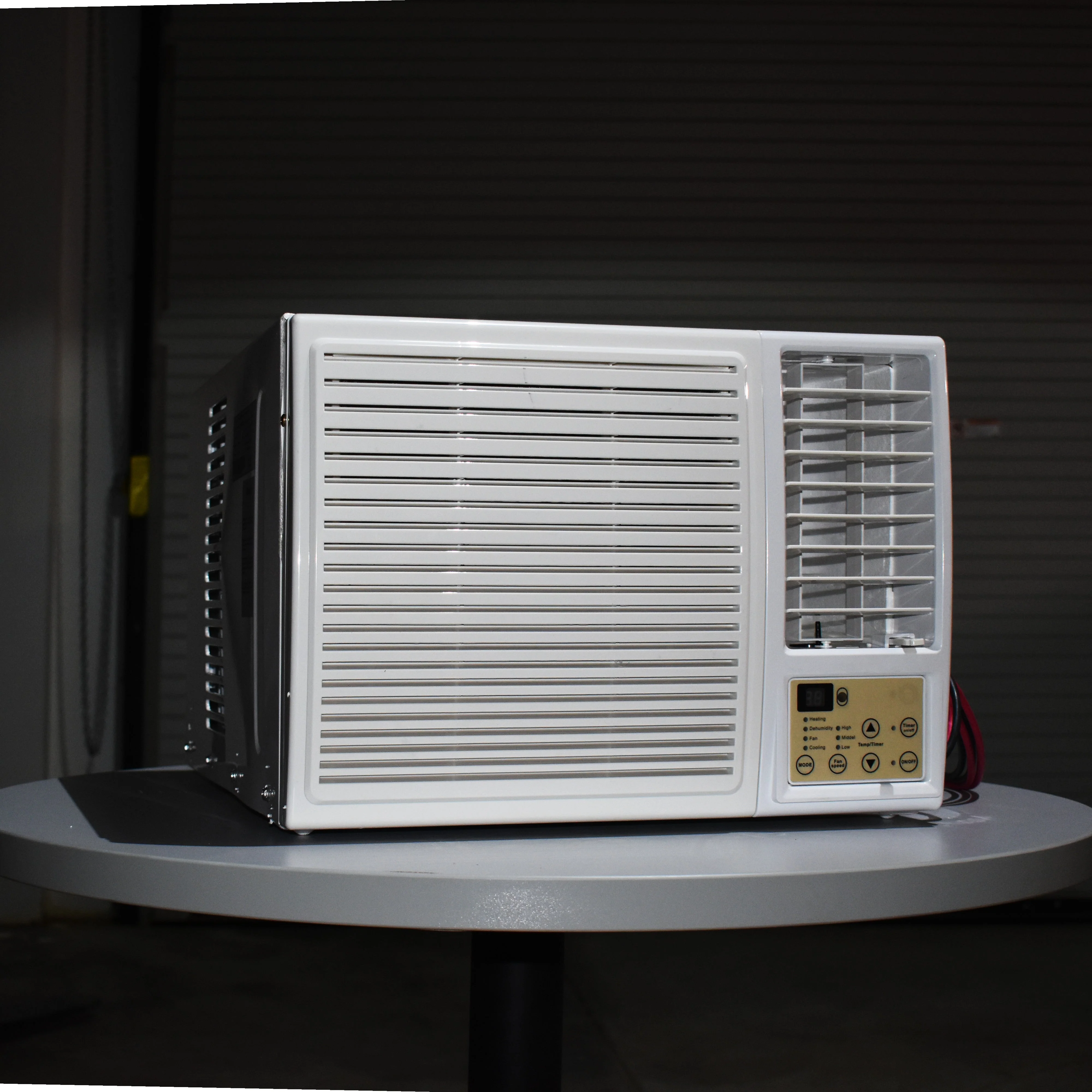 48V DC Window Air Conditioner & Heater - Image 9