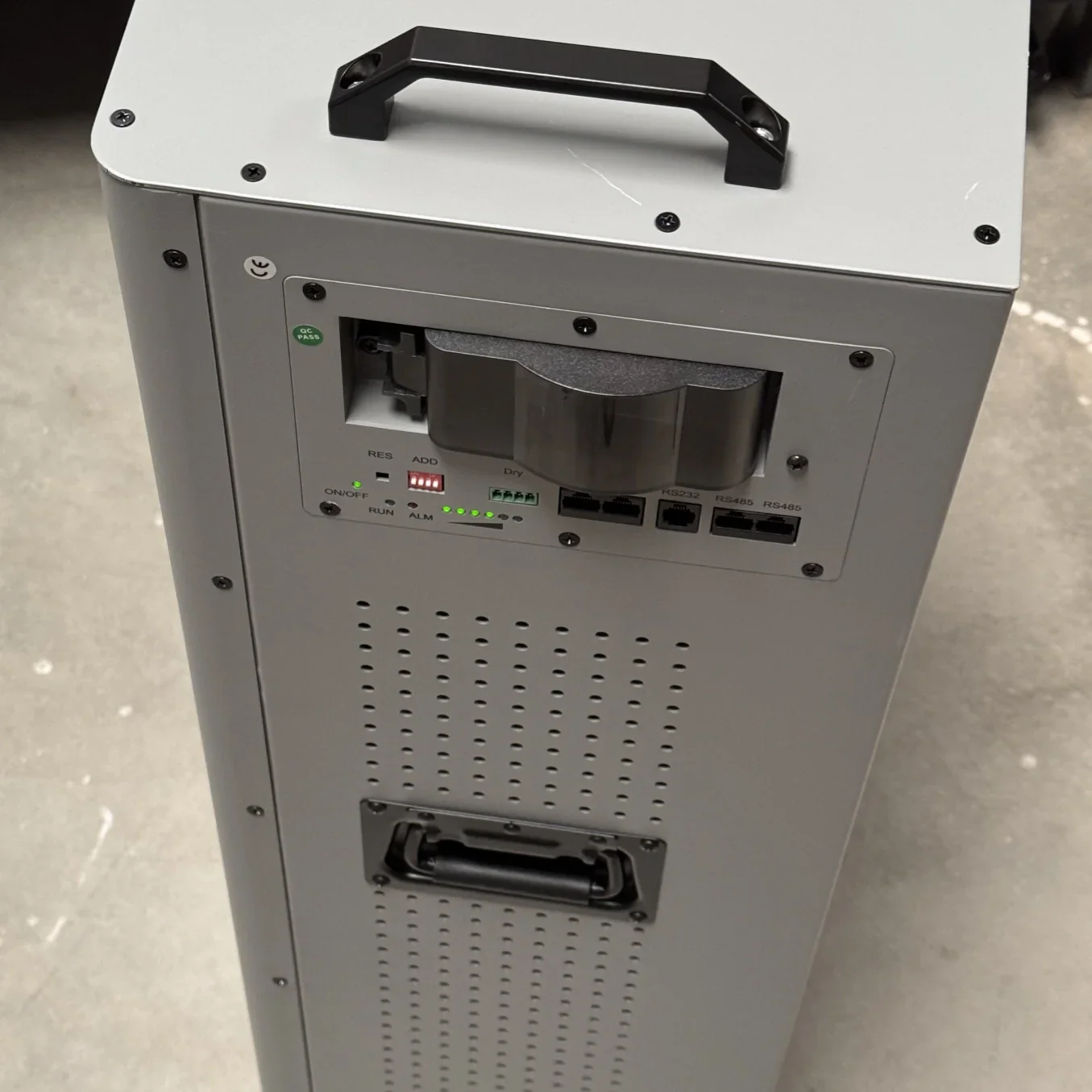48V Tower: Rugged LifePO4 Battery w/ Active Balance & 200A BMS up to 16.4 kWh - Image 6