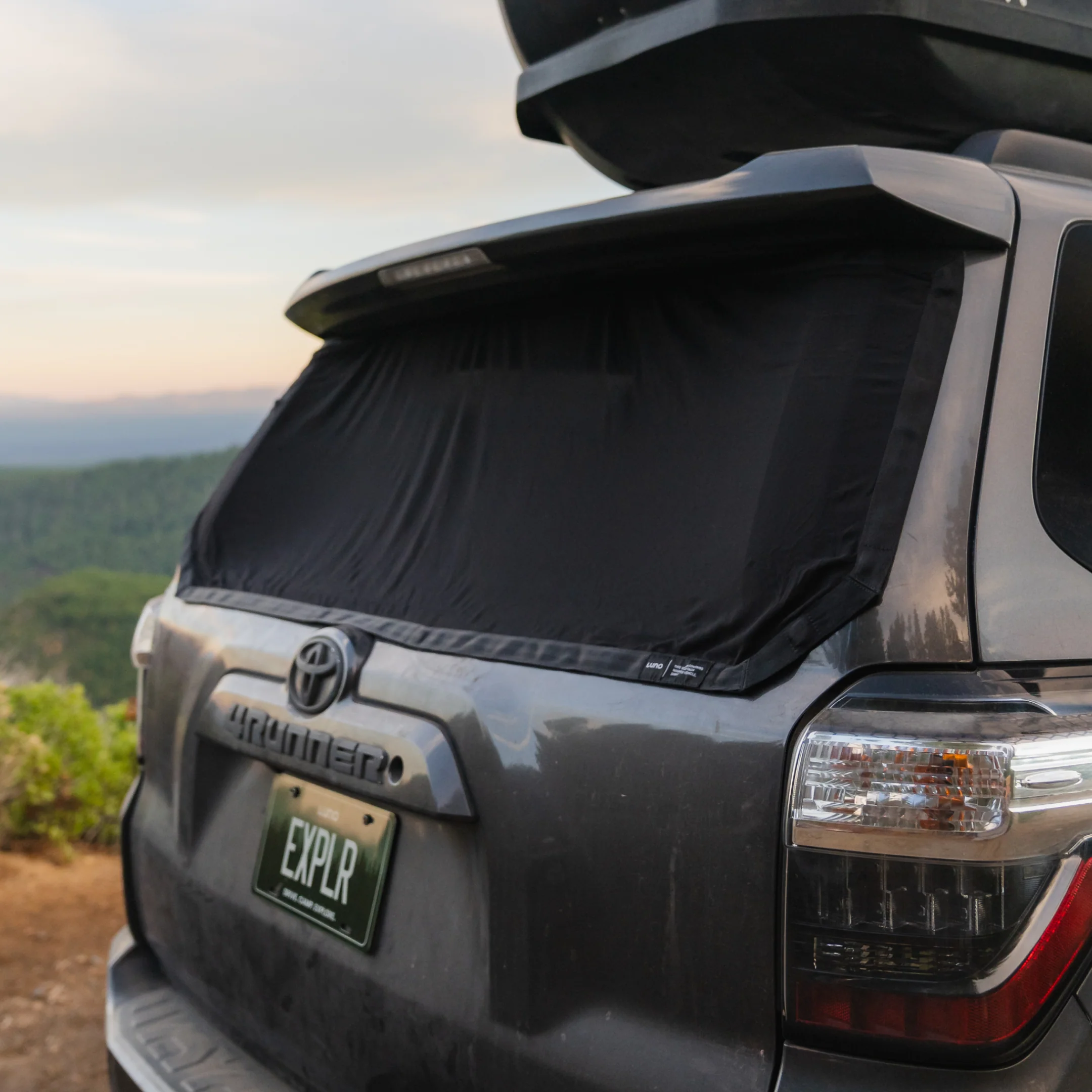 4Runner Trunk Window Screen - Image 2
