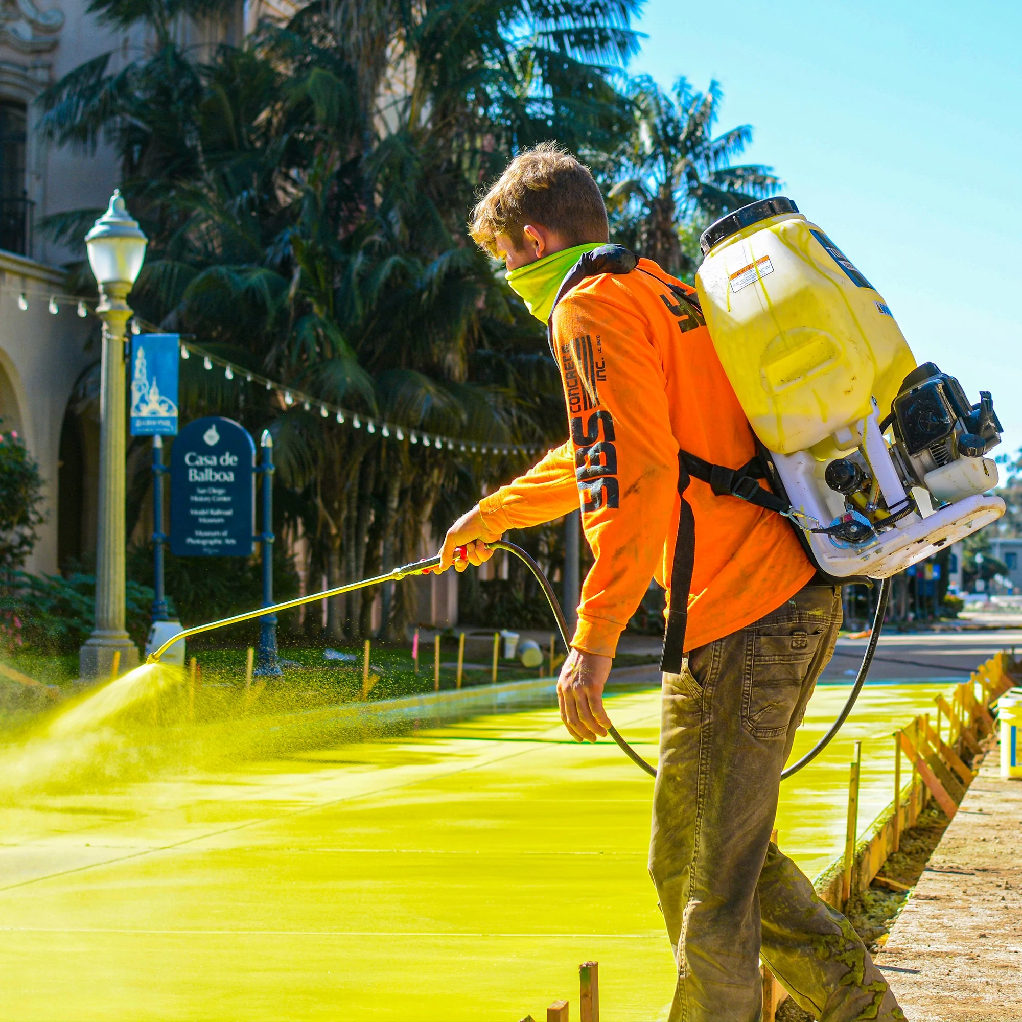 6.5 Gallon Backpack Concrete Sprayer .5 GPM Gas Finishing Tool for Cement Sealant Curing Stain - Image 10