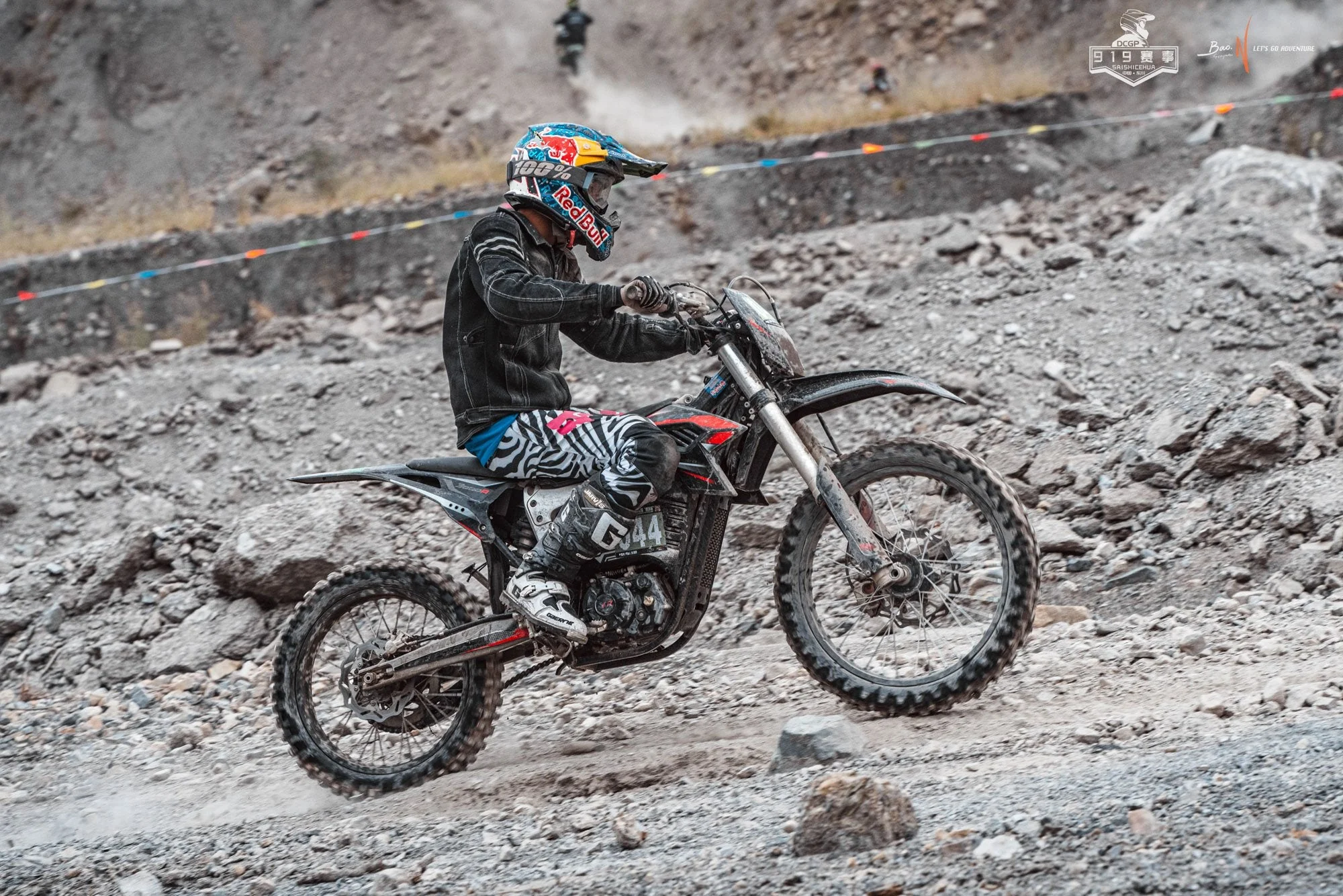 72V High Pro 12kW Electric Dirt Bike - Image 12