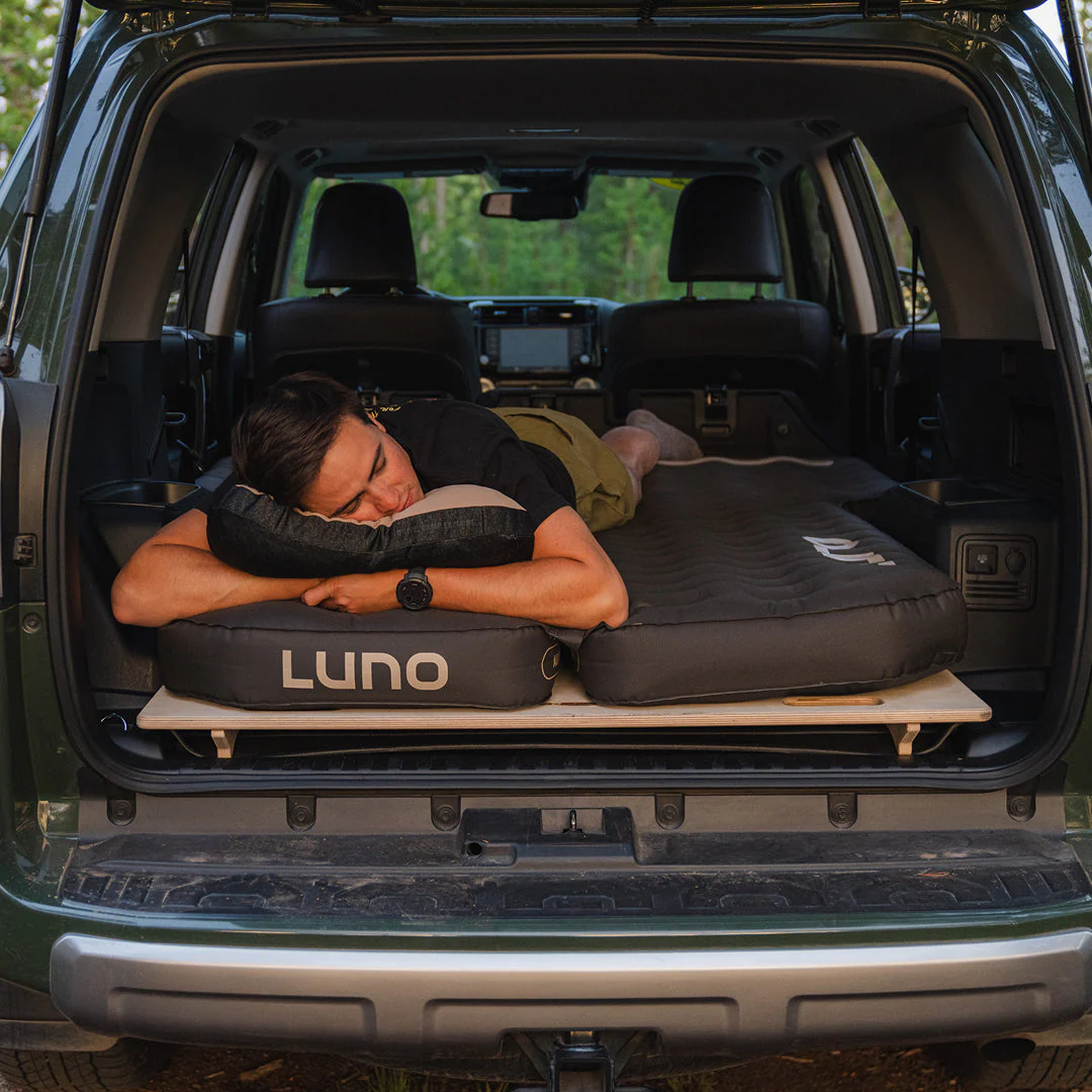 AIR Pro 4Runner Vehicle Mattress - Image 13