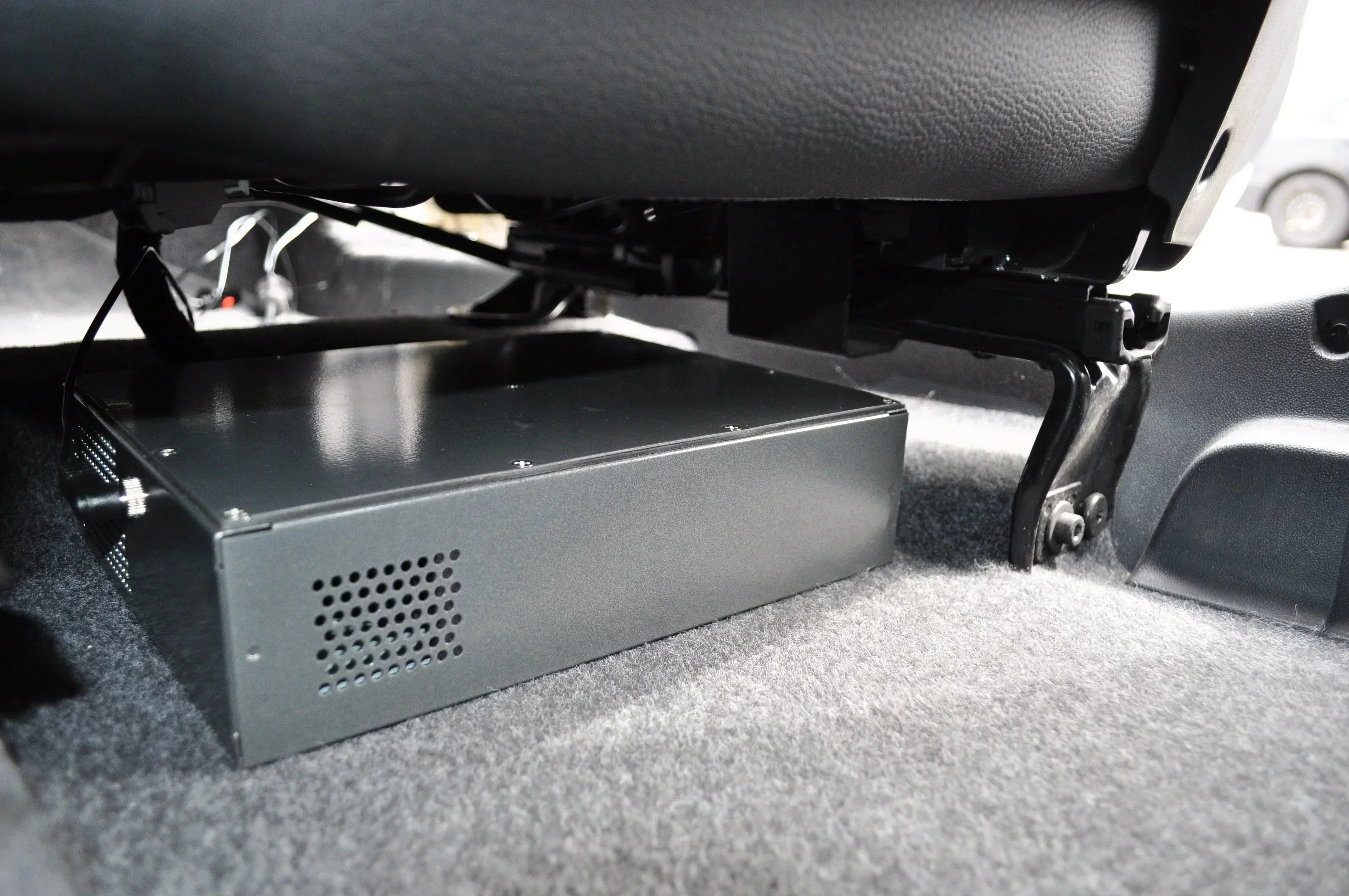 AllerAir - MobileAir Car Air Purifier - Image 4