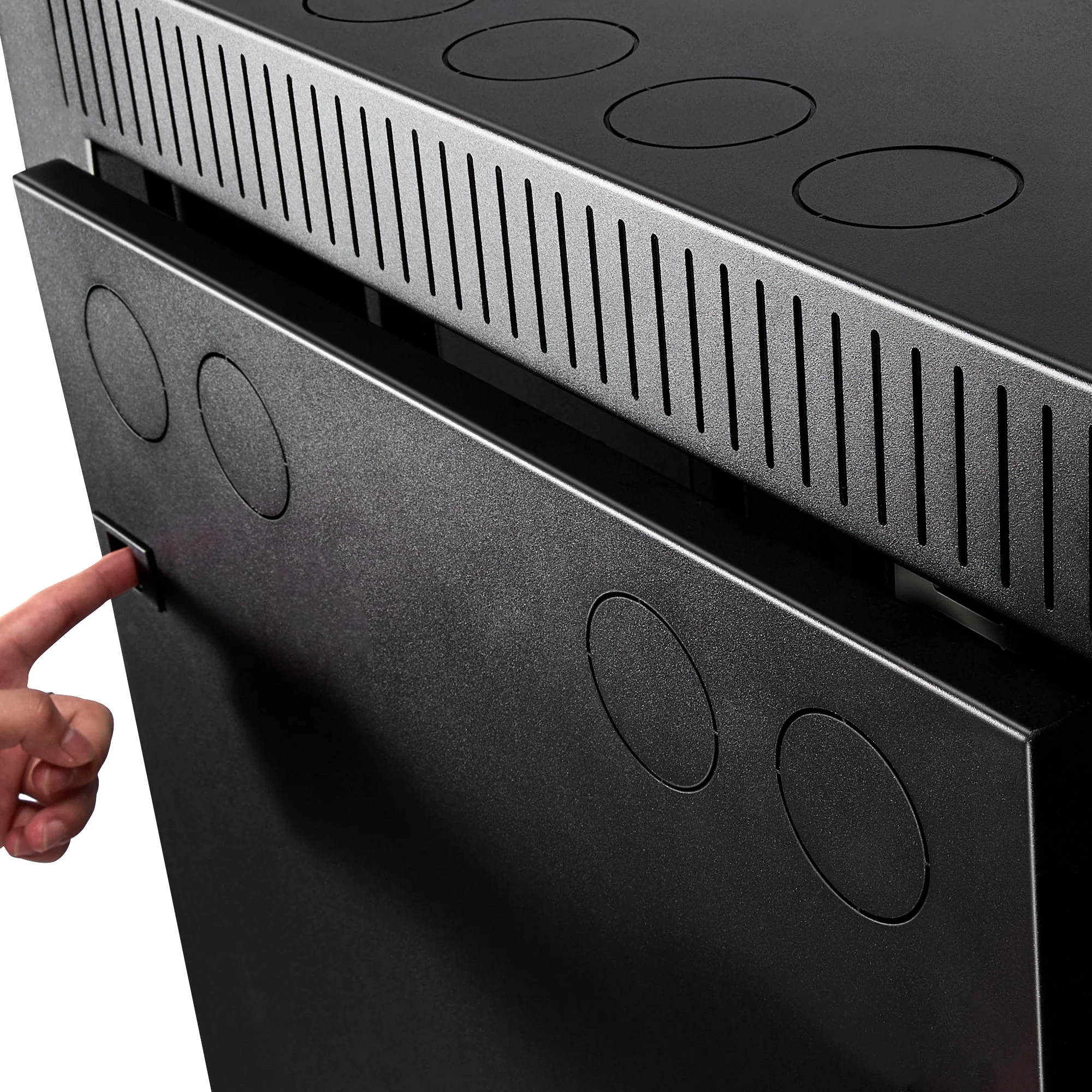 Rich Solar ALPHA 5 PRO 51.2V 100Ah LiFePO4 Battery Premium 48V Server Rack Lithium Battery for Residential, Commercial, RVs, Off-Grid - Image 32