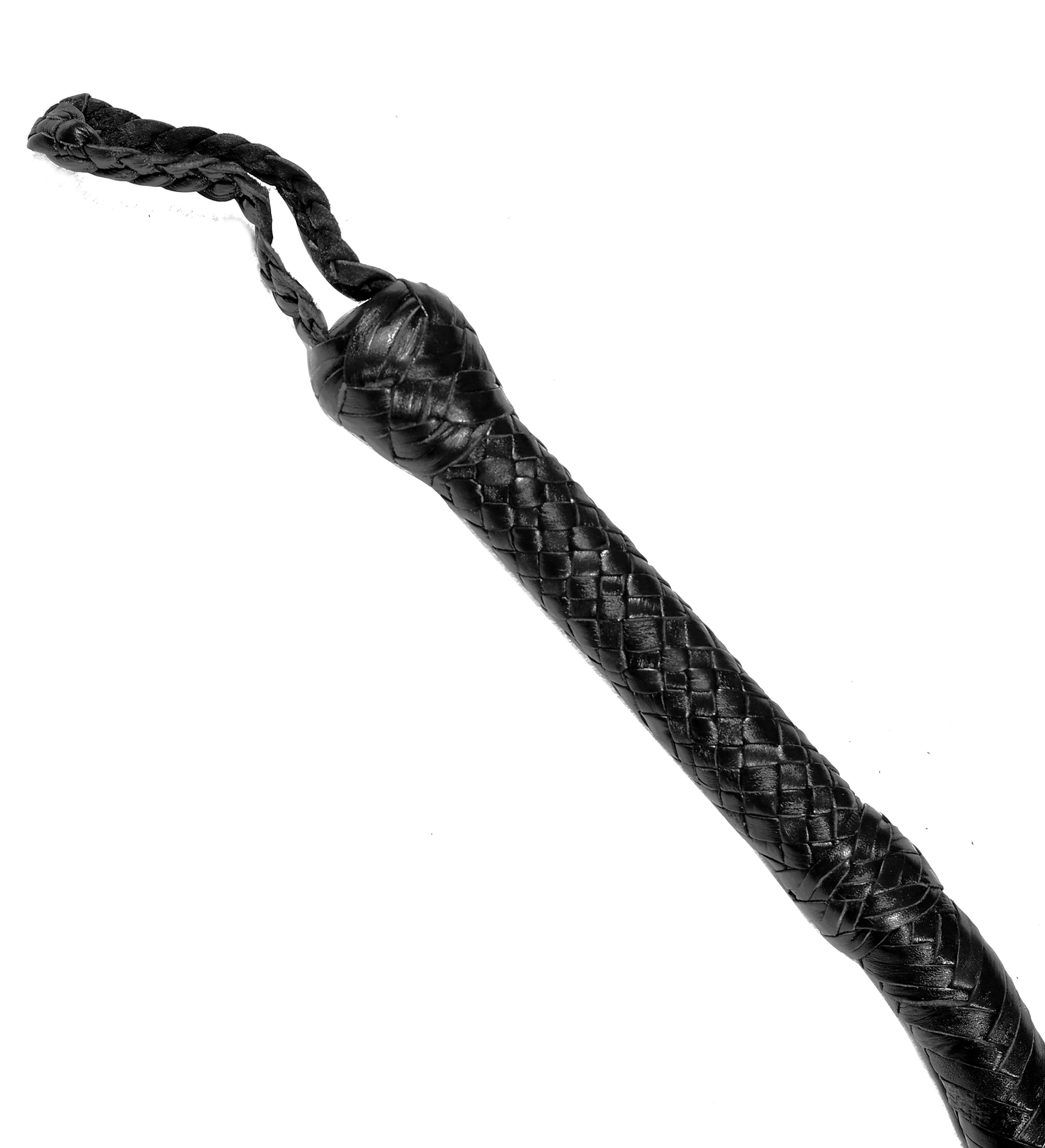 Snake Black Leather Bull Whip – Handmade Braided Whip for Performance - Image 4