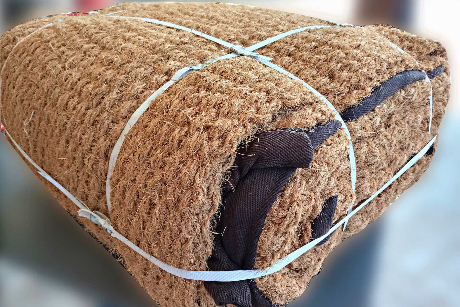 Coir Bell Tent Rug Half-Moon | 13' (4M) - Image 9