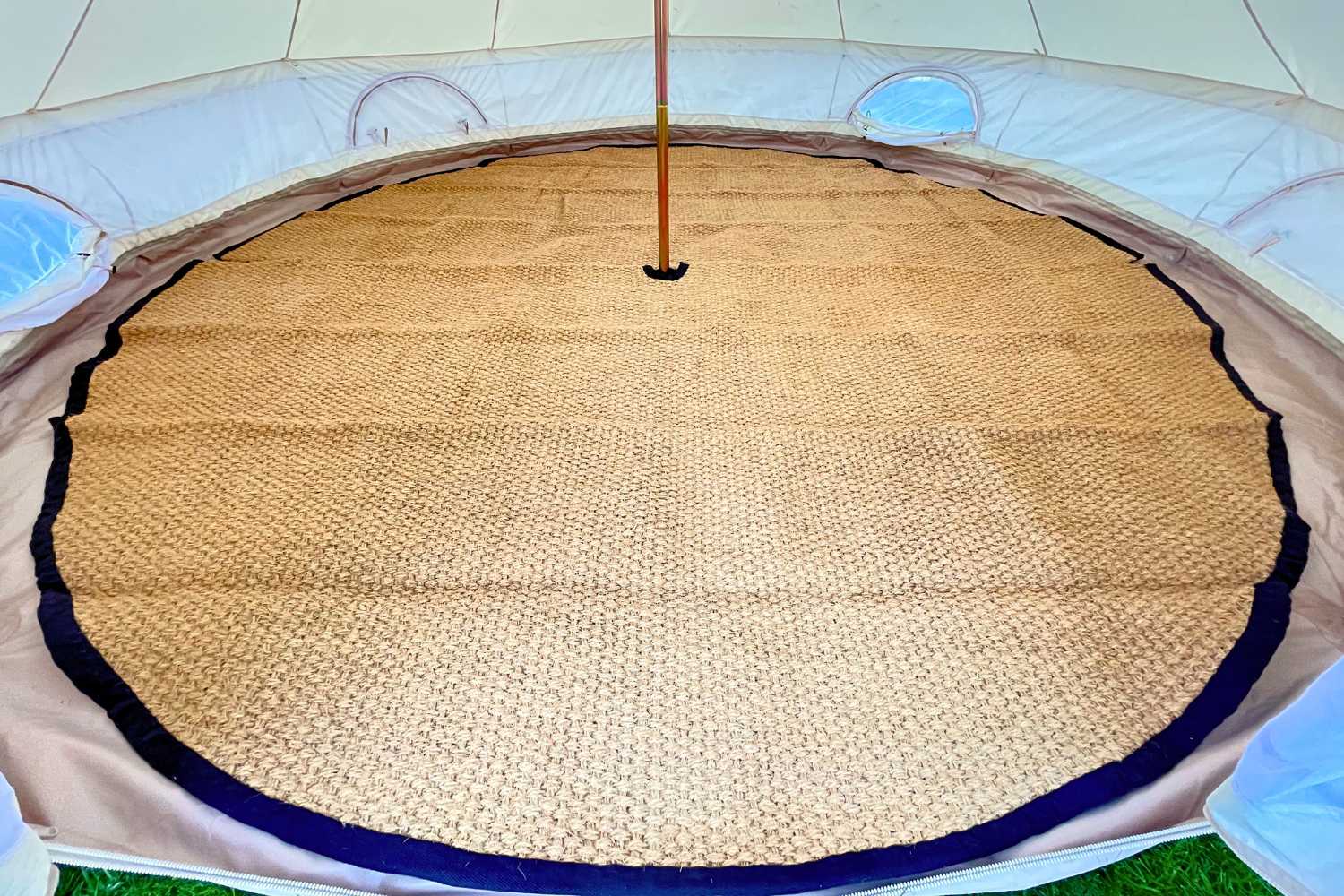 Coir Bell Tent Rug Half-Moon | 16' (5M) - Image 2