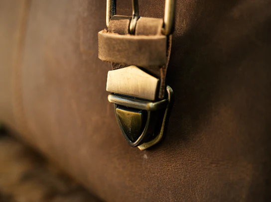 Crazy Horse Leather Messenger Bag - Image 5