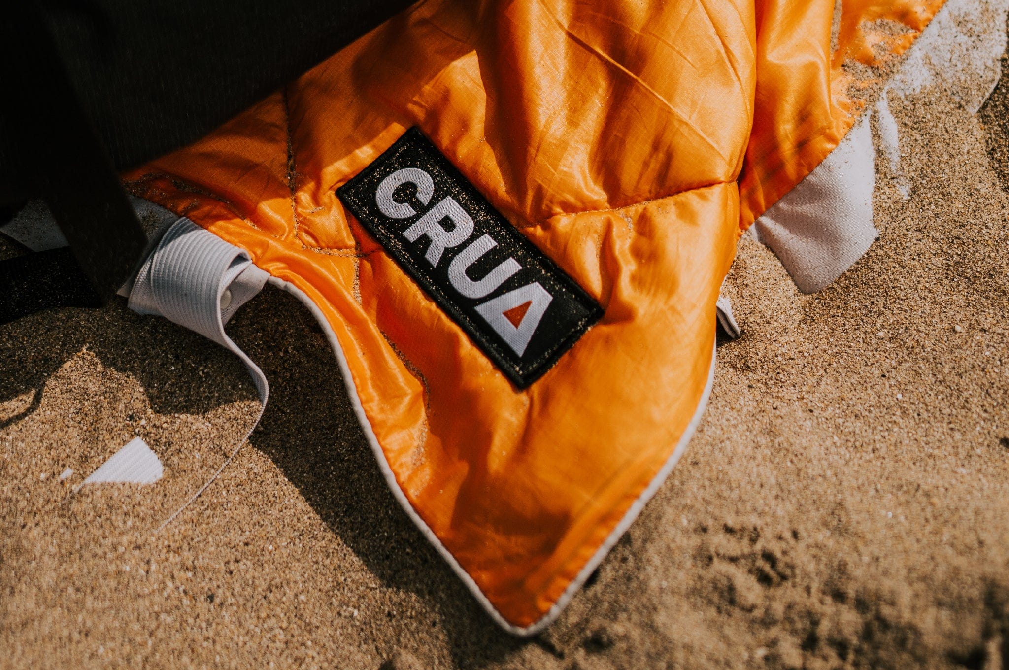 CULLA INSULATED BLANKET | AVAILABLE IN ORANGE AND GREEN (SC) - Image 9
