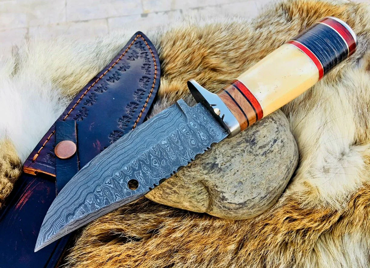 Custom Handmade Big Hunting Knife with Damascus Steel Blade - Image 5