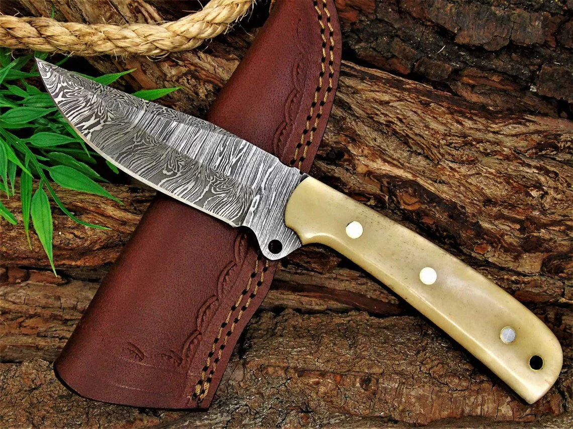 Custom Handmade Damascus Great Skinning Knife with Bone Handle, 8.25-inch - Image 2