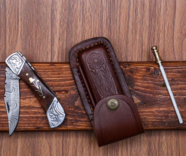 Custom Handmade Damascus Pocket Knife – 3" Blade with Leather Case - Image 4