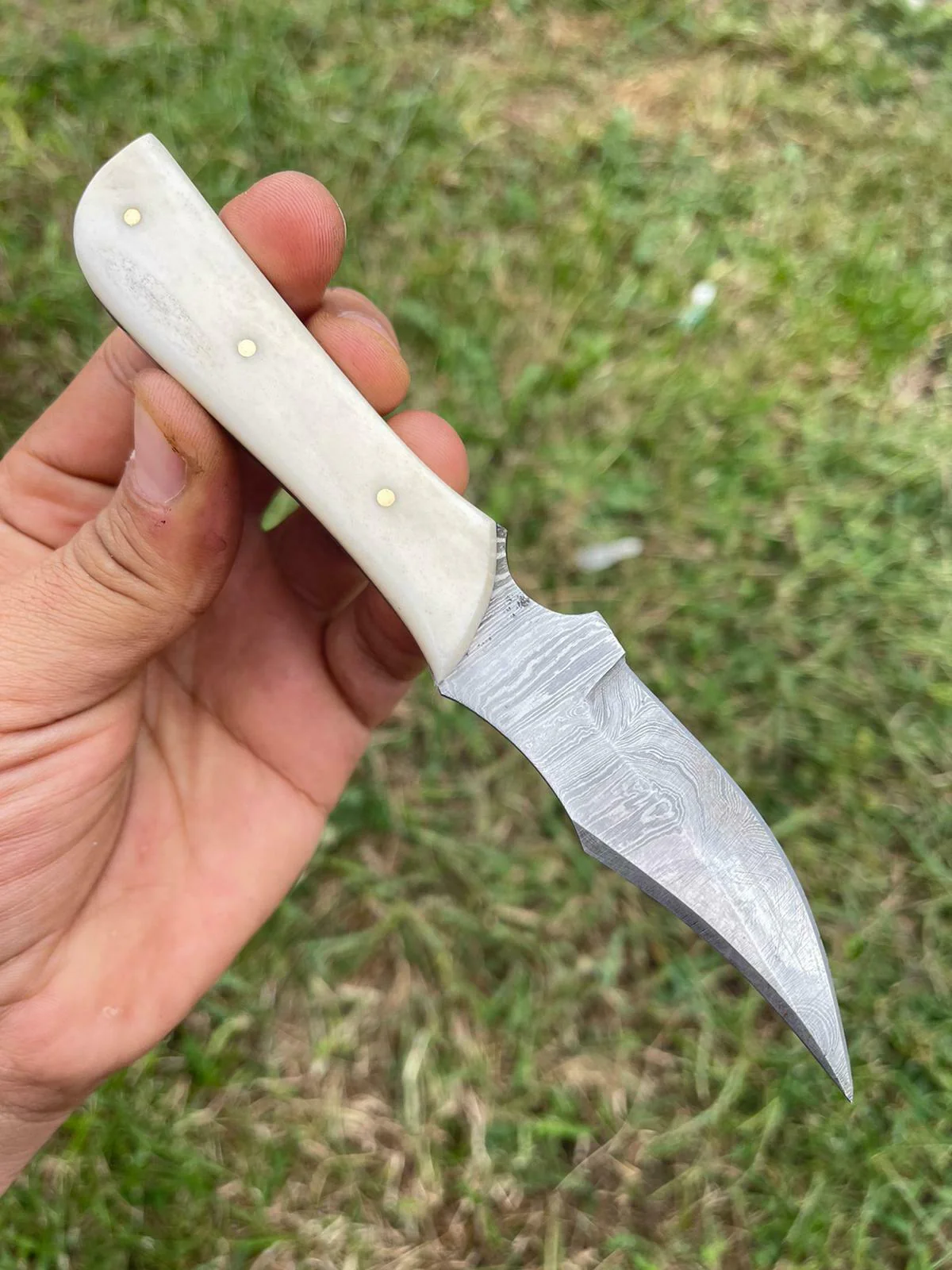 Custom Handmade Damascus Skinner Knife - Image 3