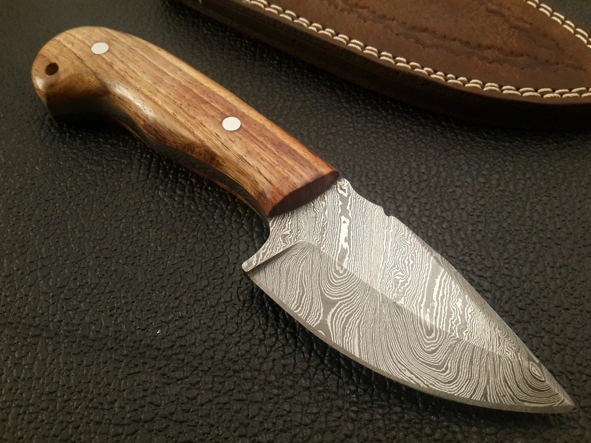 Custom Handmade Damascus Skinning Knife with Olive Wood Handle - Image 2