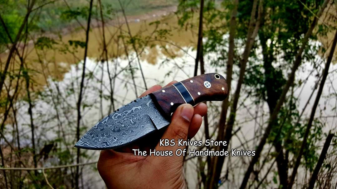 Custom Handmade Damascus Steel Blade EDC Skinner Knife - Image 2
