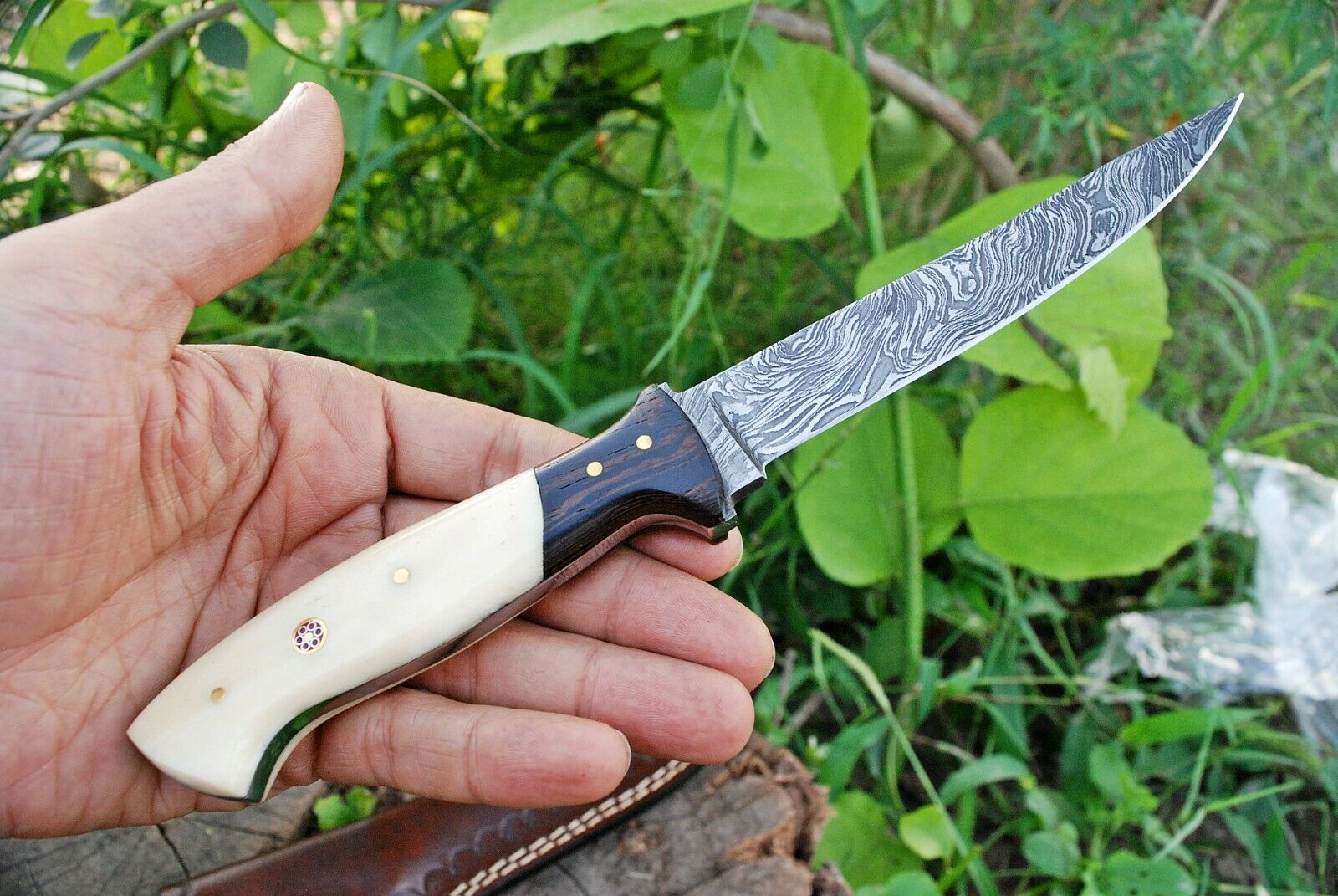Custom Handmade Damascus Steel Fillet Knife with Wenge Wood and Bone Handle - 11-inch Overall Length" - Image 3