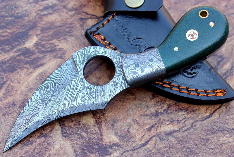 Custom Handmade Damascus Steel Finger Hole Skinner Knife - Image 2
