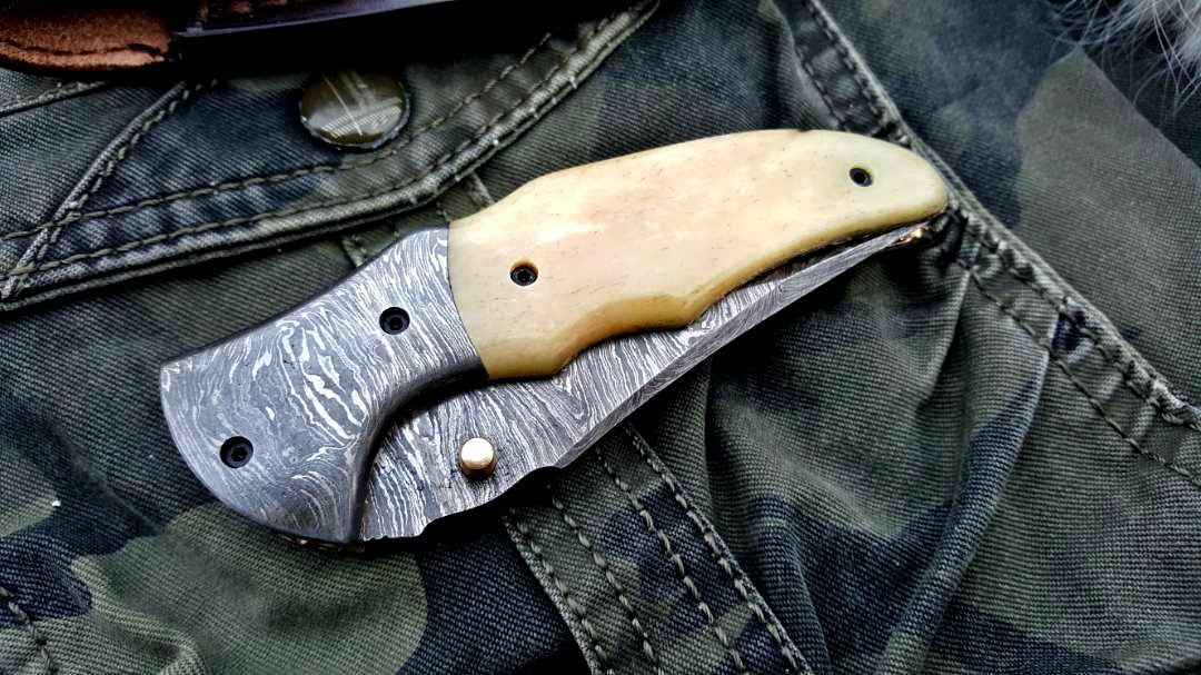 Custom Handmade Damascus Steel Folding Pocket Knife - Image 3