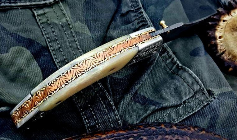 Custom Handmade Damascus Steel Folding Pocket Knife - Image 4