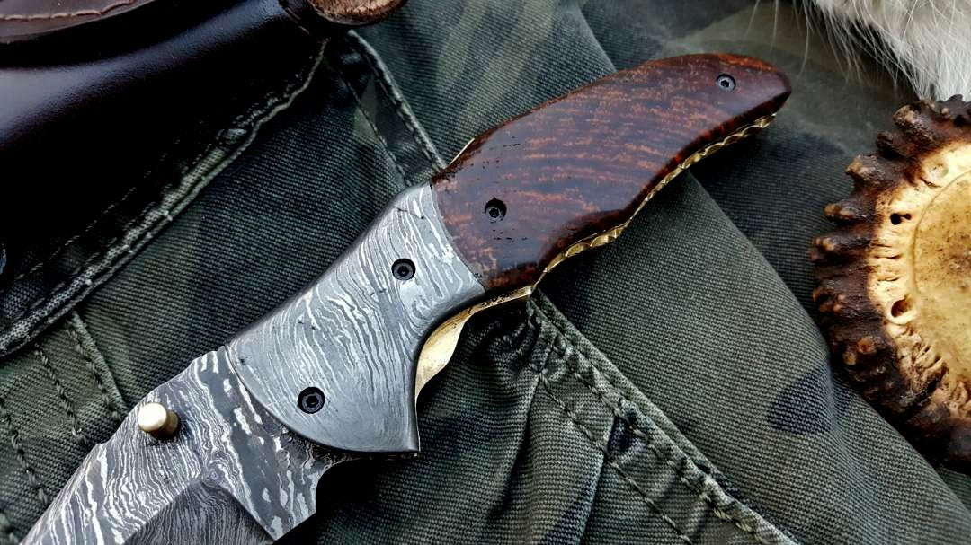 Custom Handmade Damascus Steel Folding Pocket Knife - Image 3