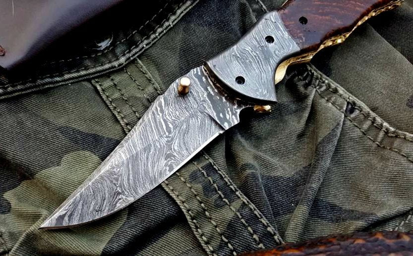 Custom Handmade Damascus Steel Folding Pocket Knife - Image 4