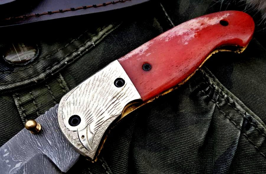 Custom Handmade Damascus Steel Folding Pocket Knife - Image 3