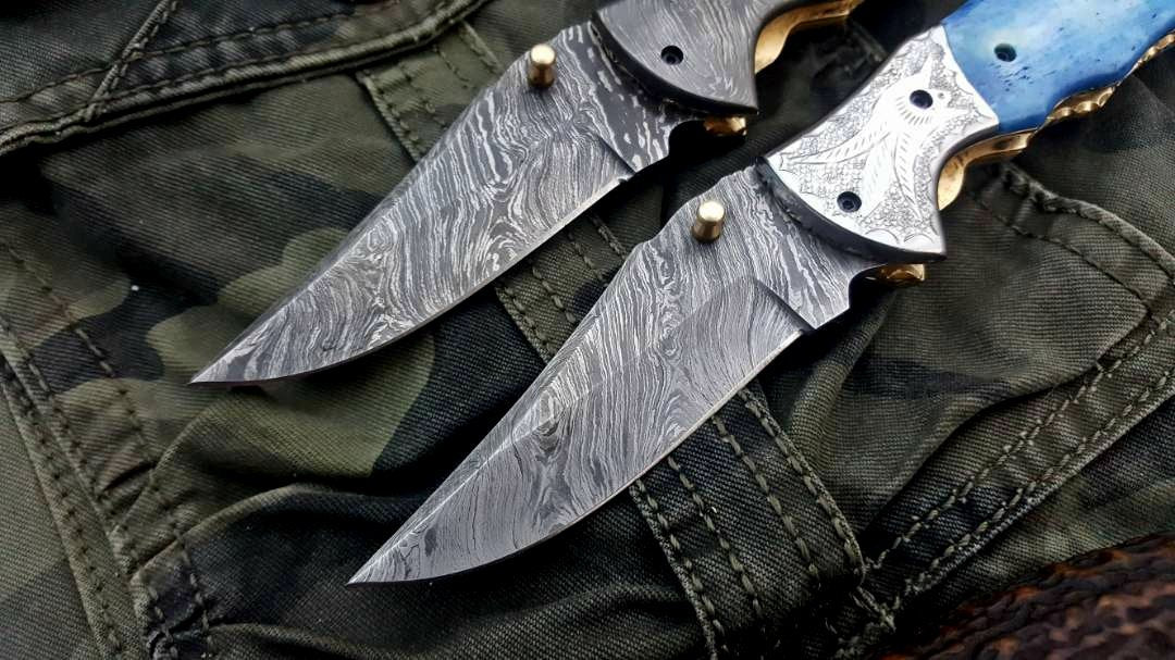 Custom Handmade Damascus Steel Folding Pocket Knives ( Deal ) - Image 2