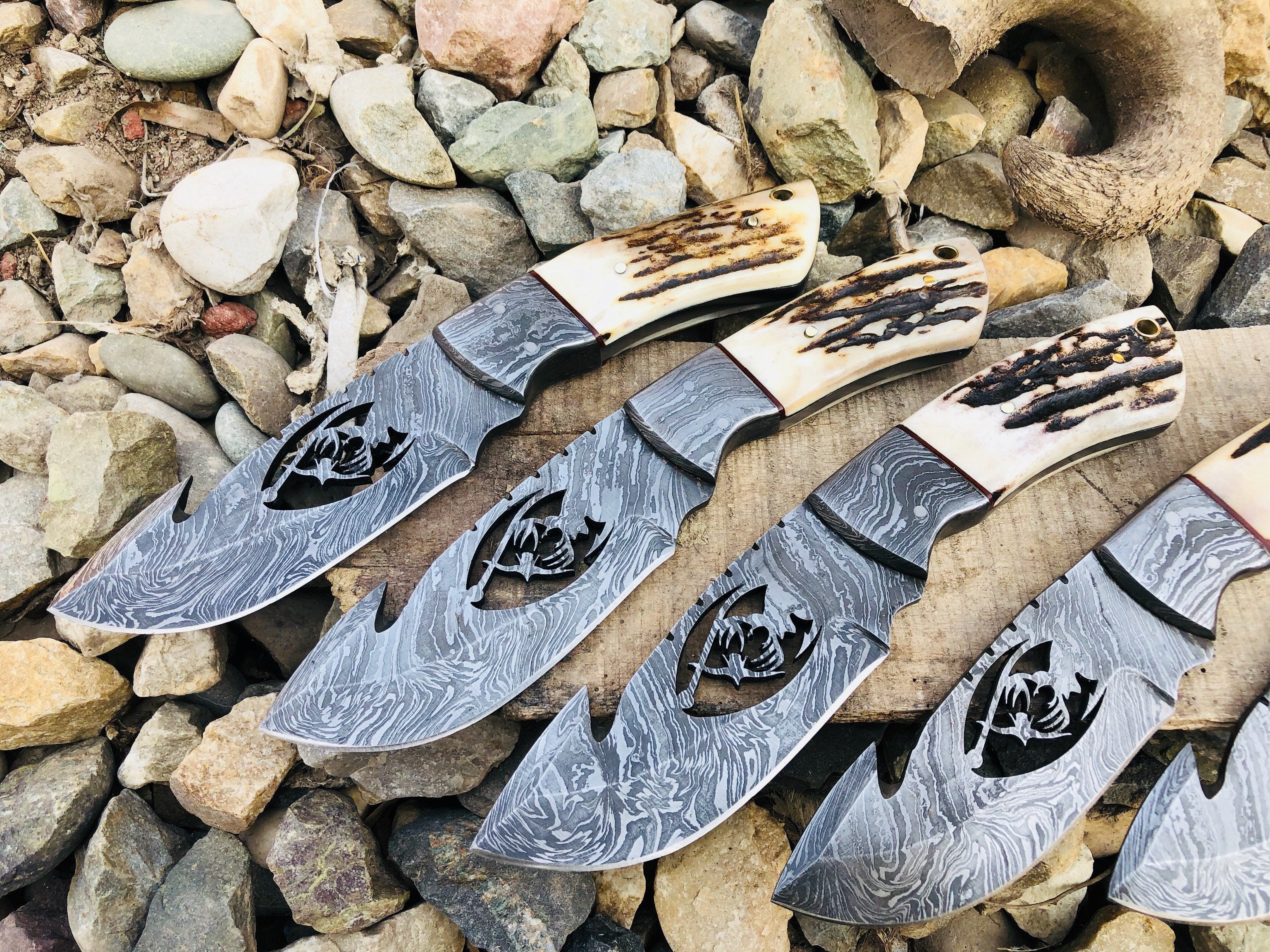 Custom Handmade Damascus steel guthook knives - Image 2