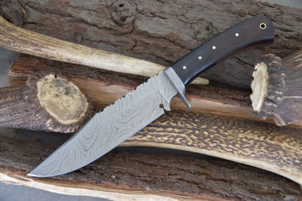 Custom Handmade Damascus Steel Hunter Knife - Image 3