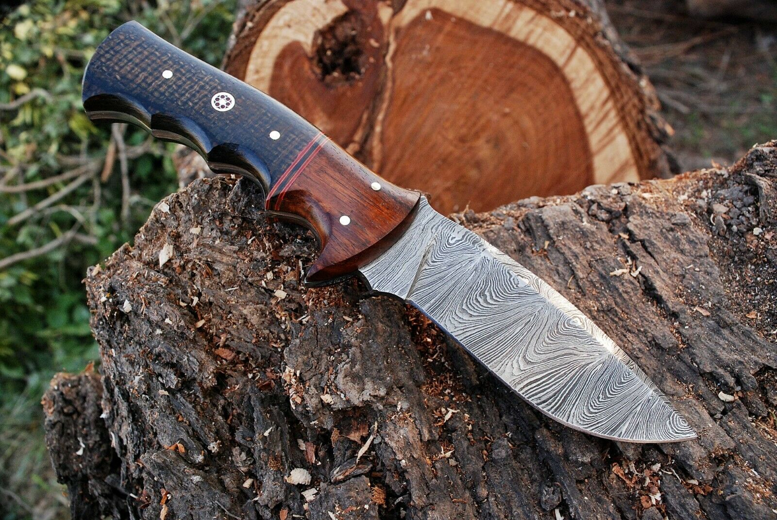 Custom Handmade Damascus Steel Hunting Knife - Image 2