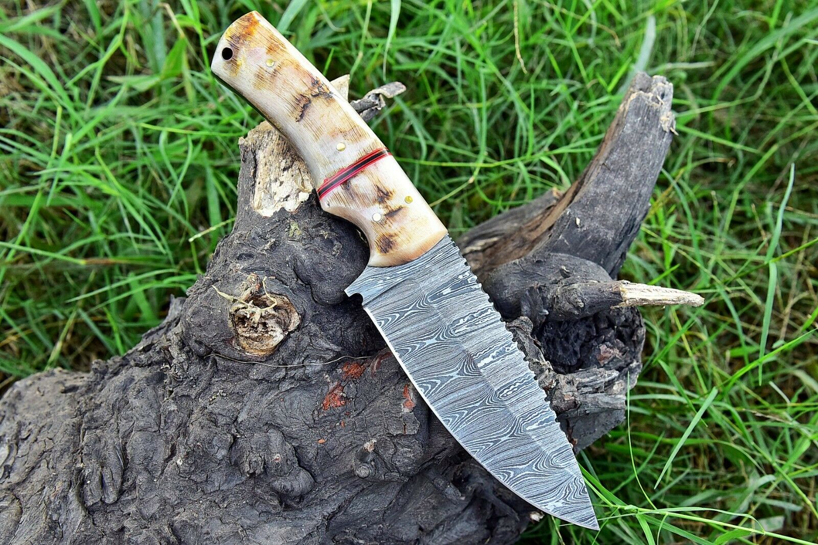 Custom Handmade Damascus Steel Hunting Knife - Image 5