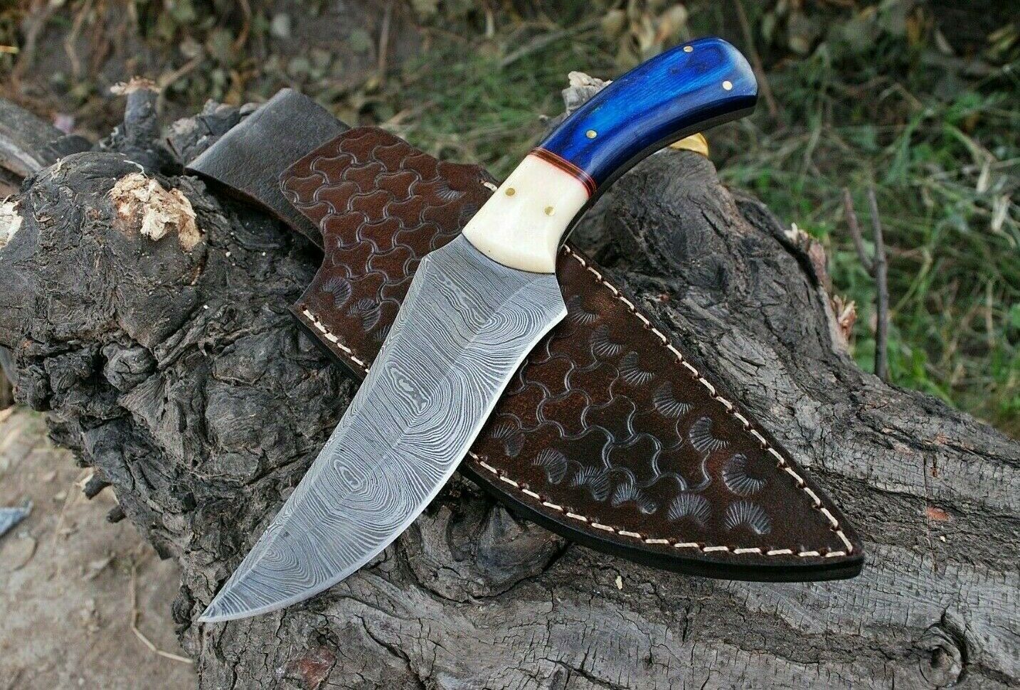 Custom Handmade Damascus Steel Hunting Knife - Image 2