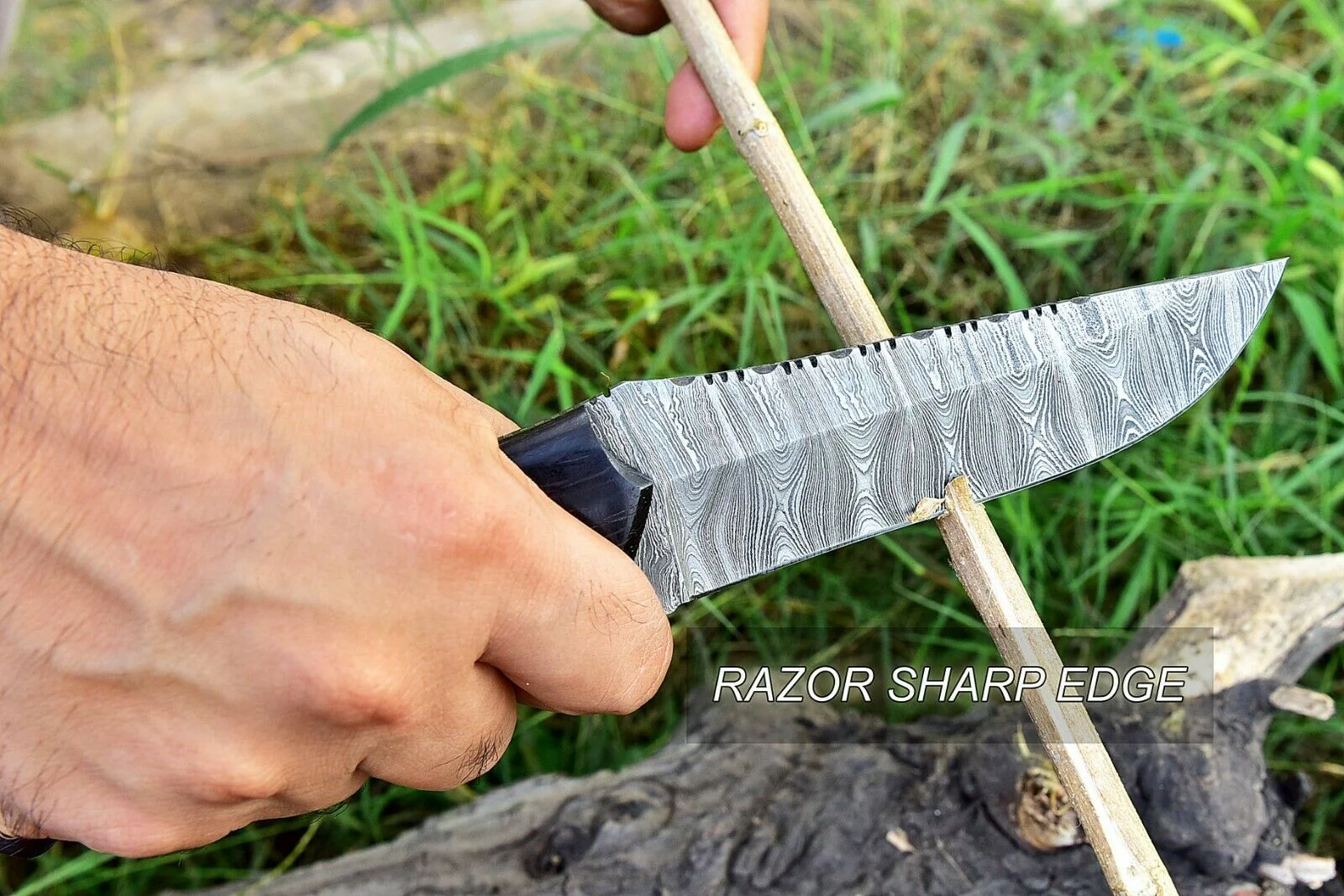 Custom Handmade Damascus Steel Hunting Knife - Image 3
