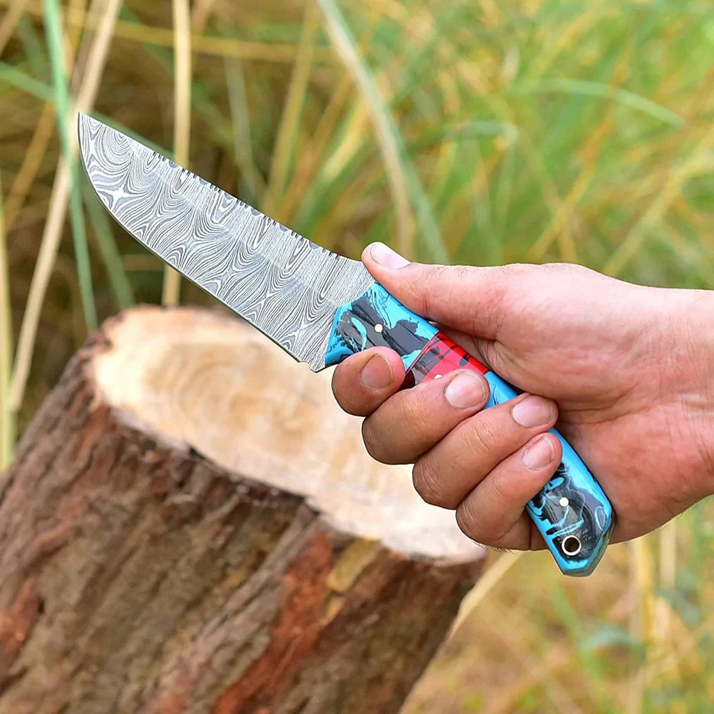 Custom Handmade Damascus Steel Hunting Knife - Image 2
