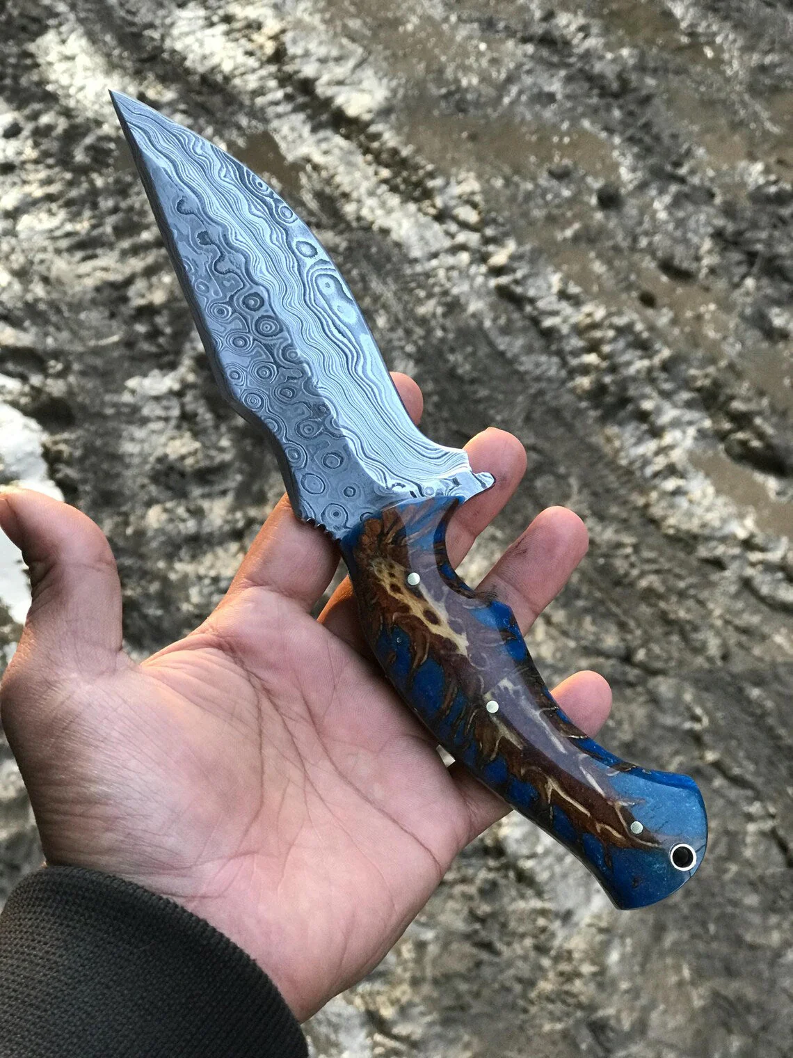 Custom Handmade Damascus Steel Hunting Knife with Raindrop Blade – 10" | KBS Knives - Image 2