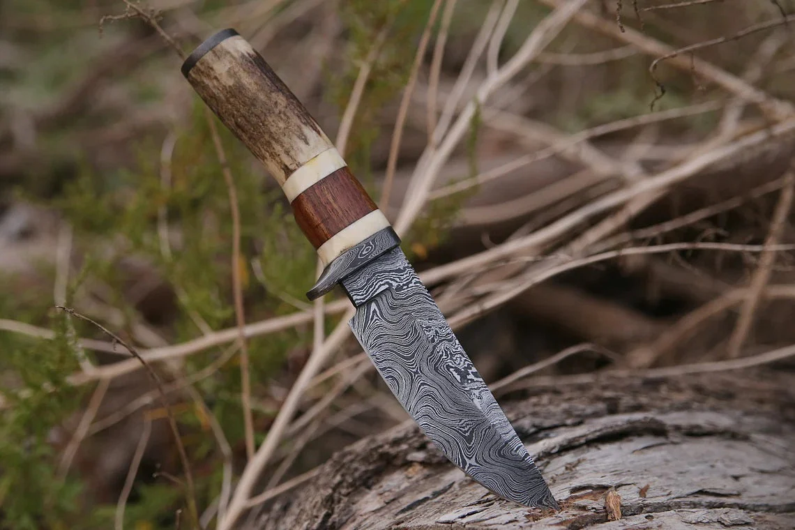 Custom Handmade Damascus Steel Hunting Knife with Rosewood, Stag Horn, Bone and Damascus Guard Handle - Image 2