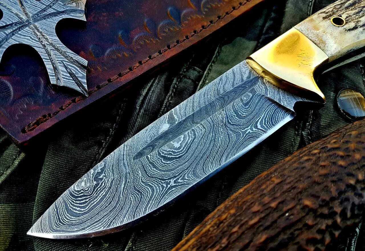 Custom Handmade Damascus Steel Hunting Skinning Camping Knife - Image 2