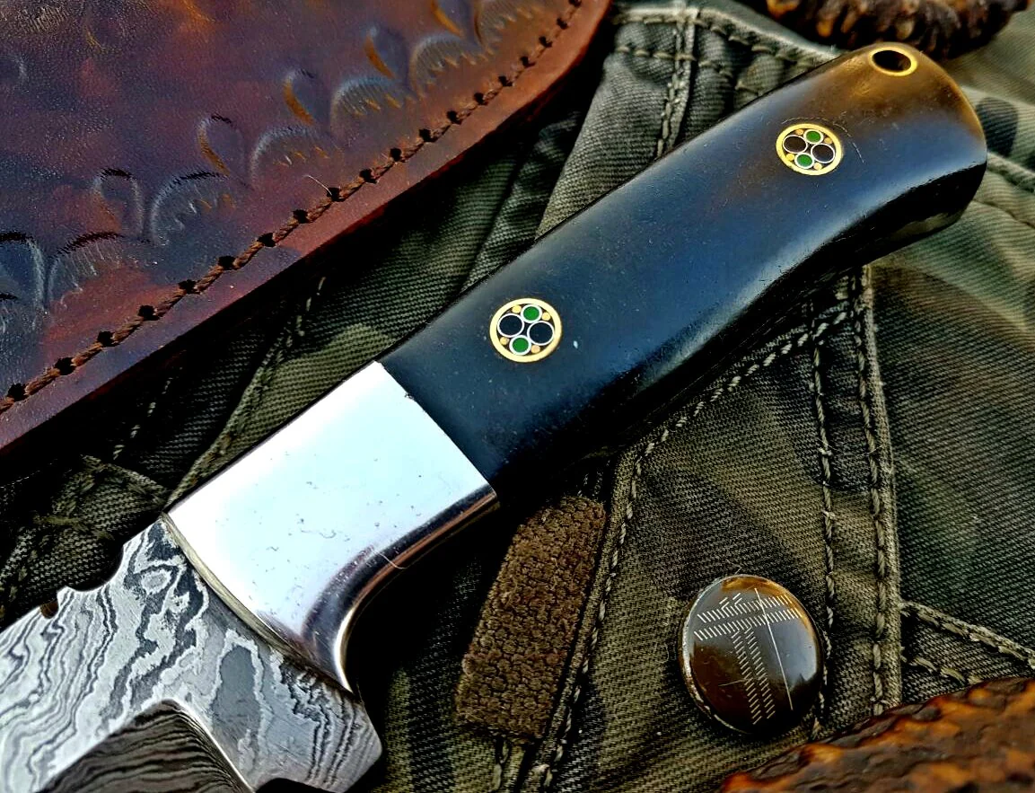 Custom Handmade Damascus Steel Hunting Skinning Camping Knife - Image 3