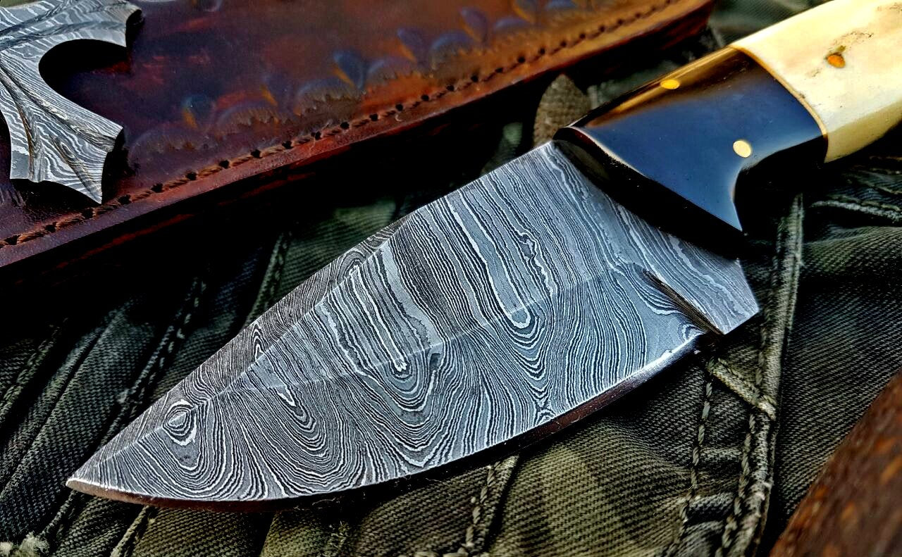 Custom Handmade Damascus Steel Skinner Knife - Image 3