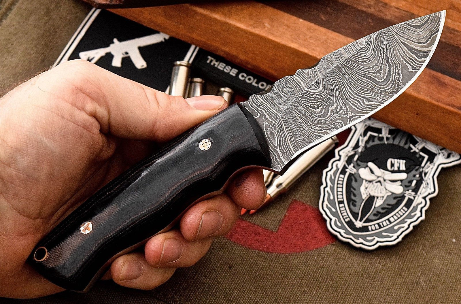 Custom Handmade Damascus Steel Skinning/Camping/Hunting Knife - Image 2